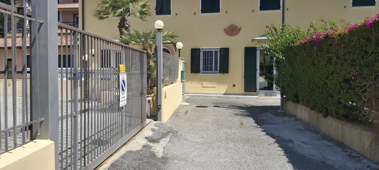 Appartamento La Spiaggia Bordighera Ngoại thất bức ảnh